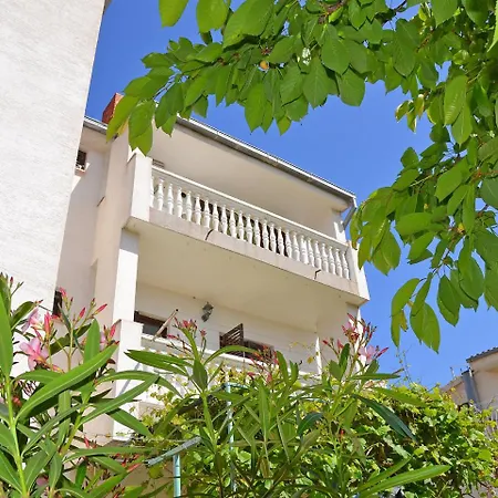Διαμέρισμα Karlo.3 *
